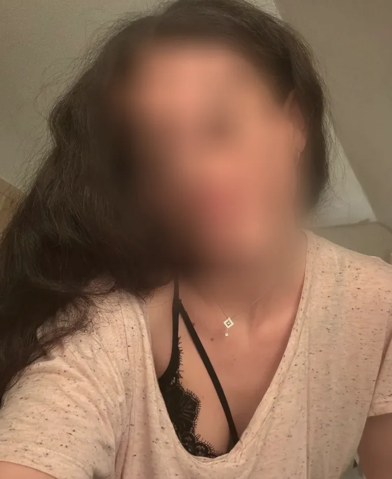 Demi, 18